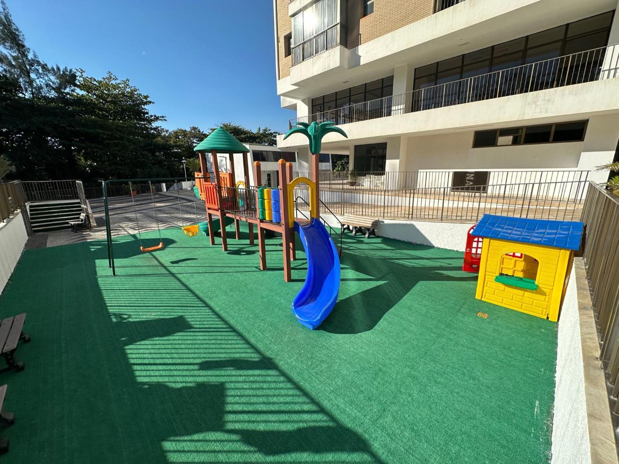 Rio Residencia , Em Frente A Da Barra Da Tijuca! *